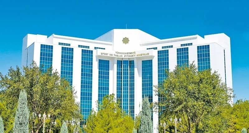 EMSA est fière de maintenir le pouvoir au ministère des Sports du Turkménistan