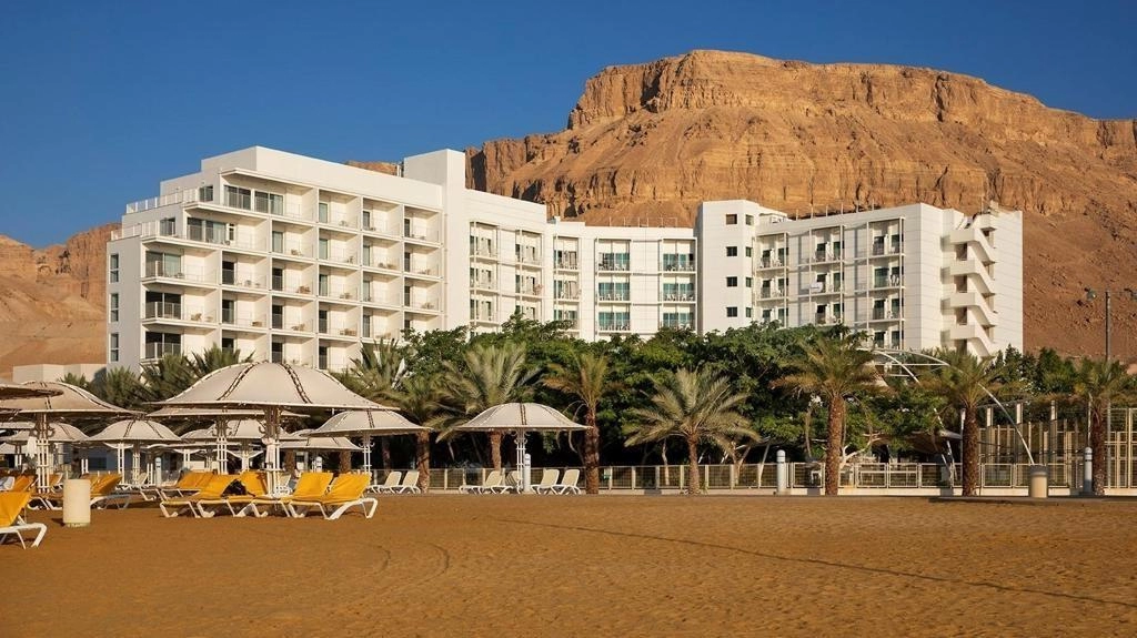 El hotel israelí permanece brillante con los generadores diésel de EMSA