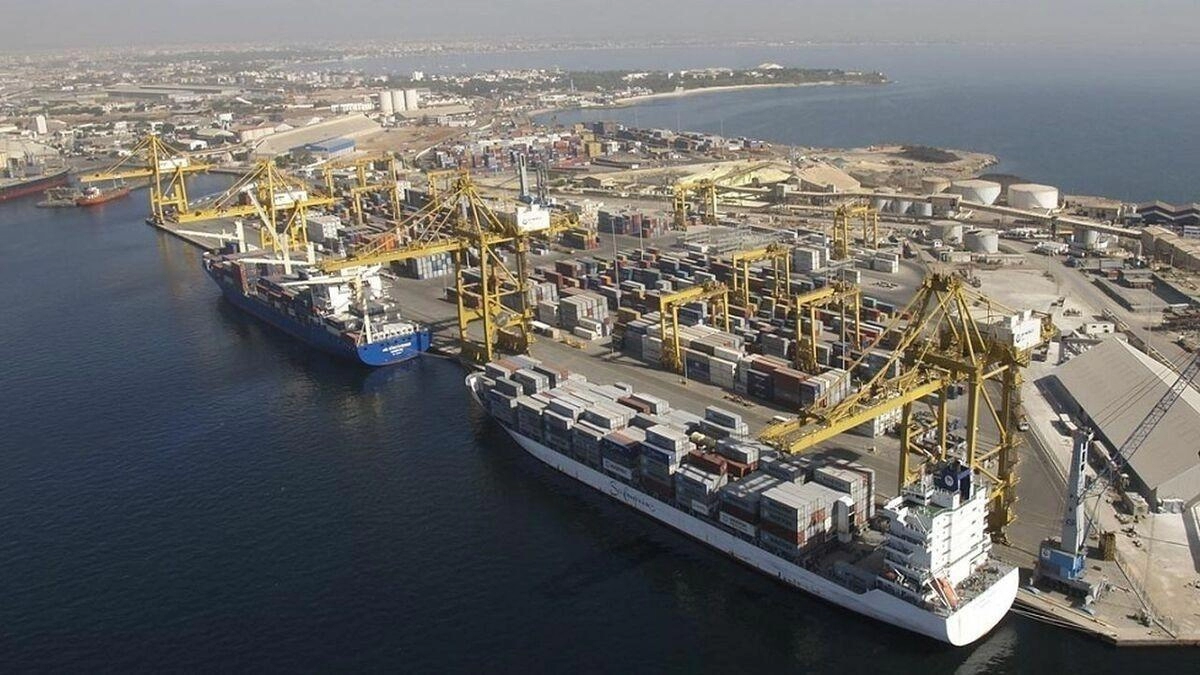 El puerto de Dakar recibe generadores Emsa de alta calidad